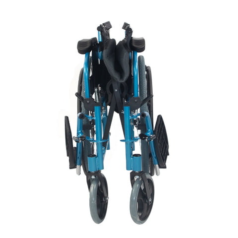 Silla de ruedas plegable con respaldo partido y reposabrazos abatible color azul